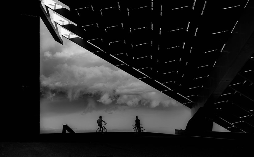 minimalista – b/n – amb&nbsp;persona/es